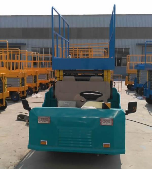 電瓶車升降平臺(tái)